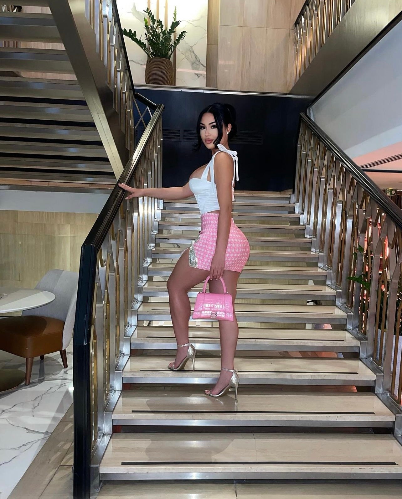 "Nena" Jacquard Print Crystal Bow Detailed Mini Skirt- Pink