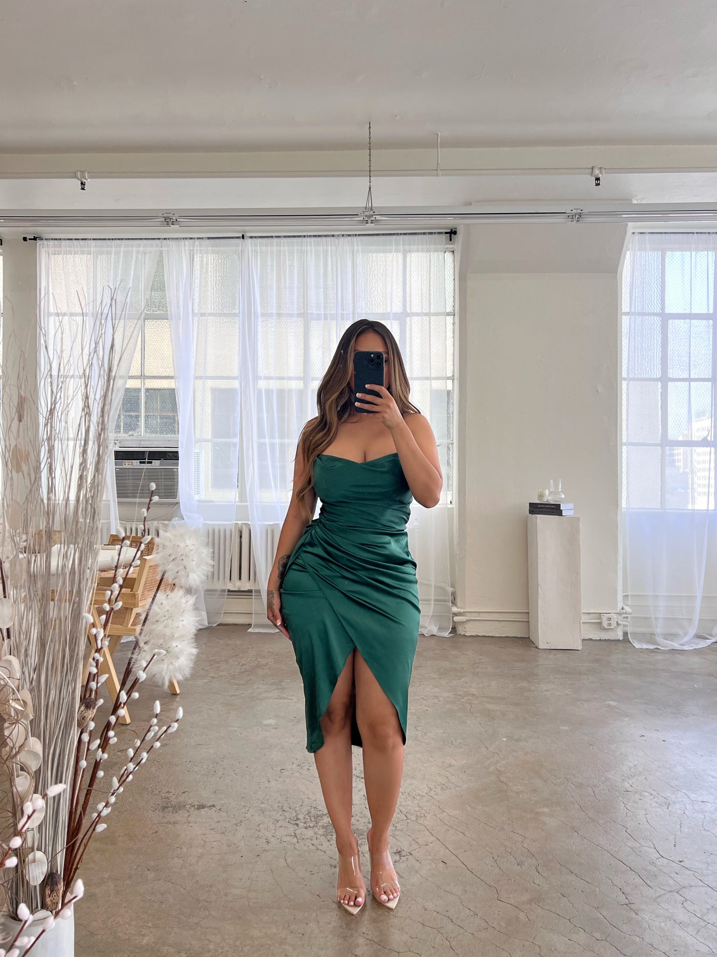 "Mila" Draped Satin Dress - Emerald Green - TOXIC ENVY BOUTIQUE 