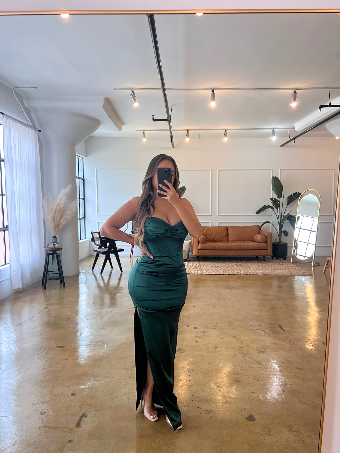 "LAYLA" Side Slit Satin Long Dress - Emerald Green - TOXIC ENVY BOUTIQUE 