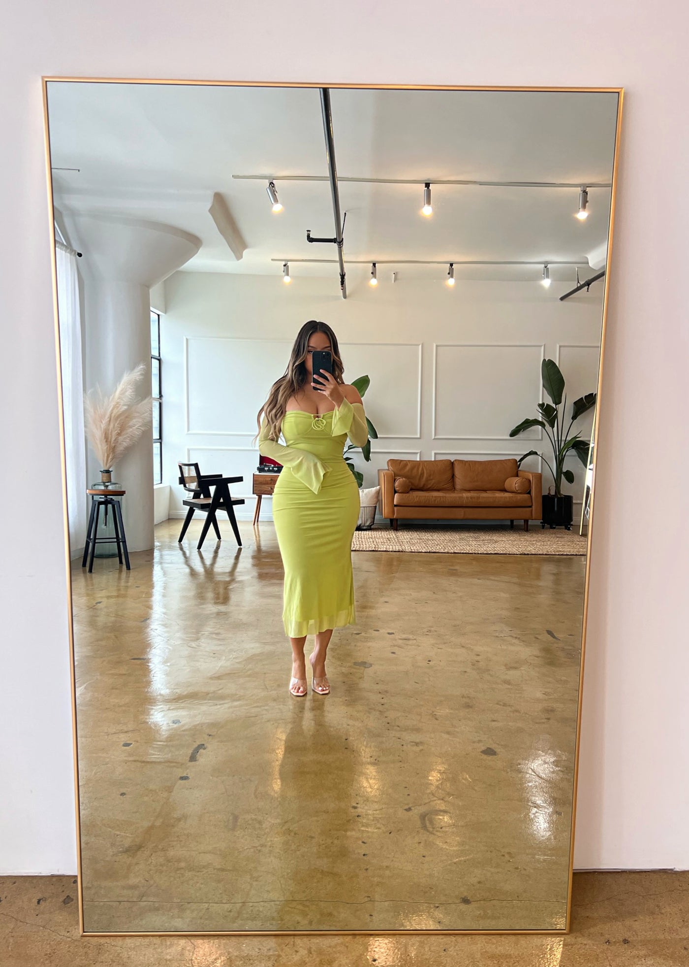 "Elia" Halter Midi Dress - Green "Elia" Halter Midi Dress - Green
